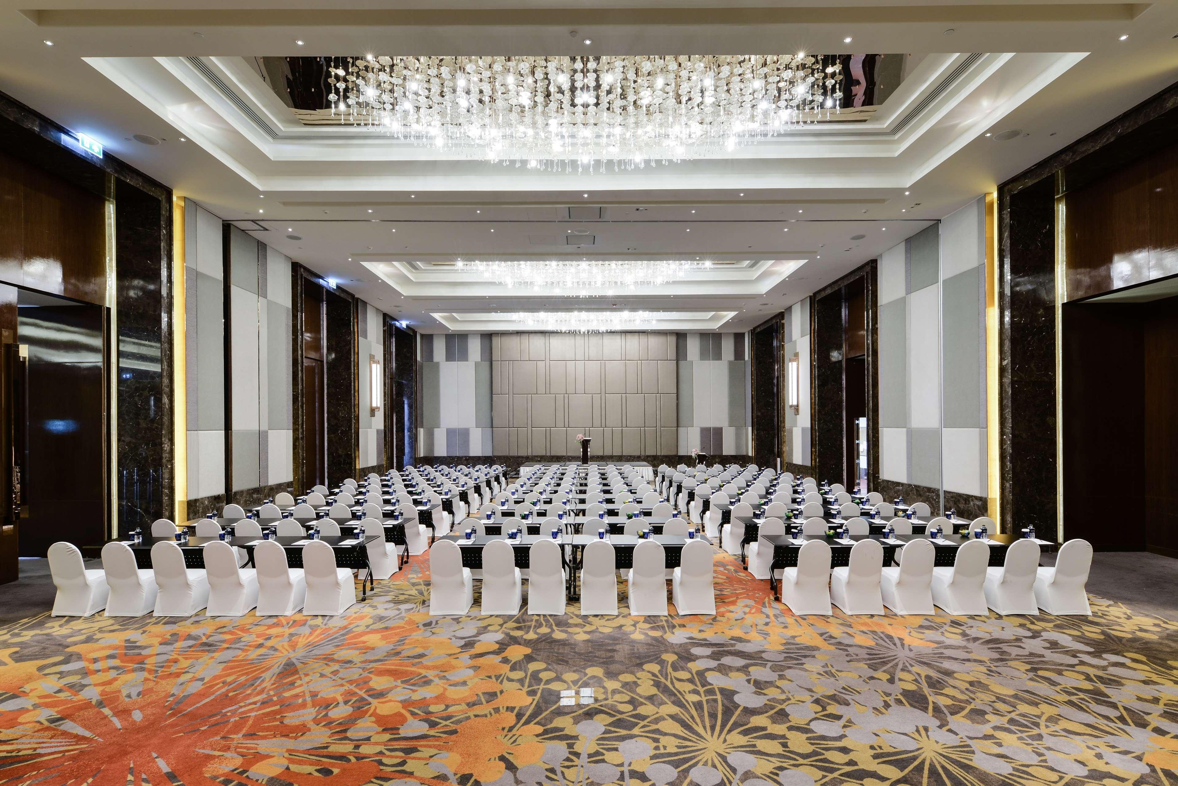 Radisson Blu Plaza Bangkok Hotel Exterior photo The Grand Ballroom