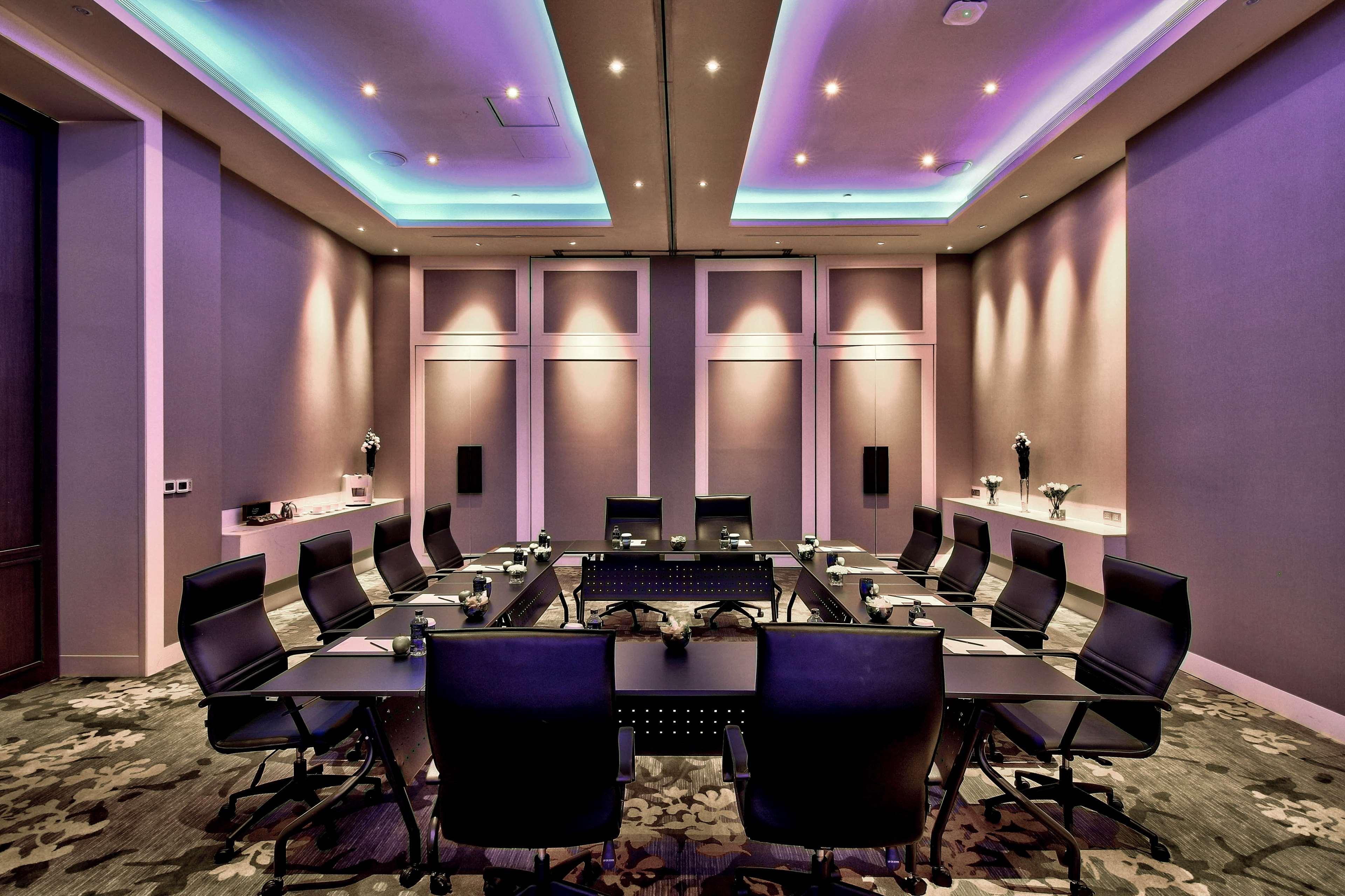 Radisson Blu Plaza Bangkok Hotel Exterior photo Meeting room