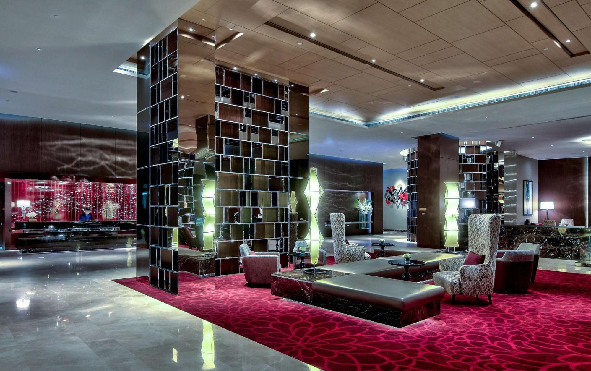 Radisson Blu Plaza Bangkok Hotel Exterior photo